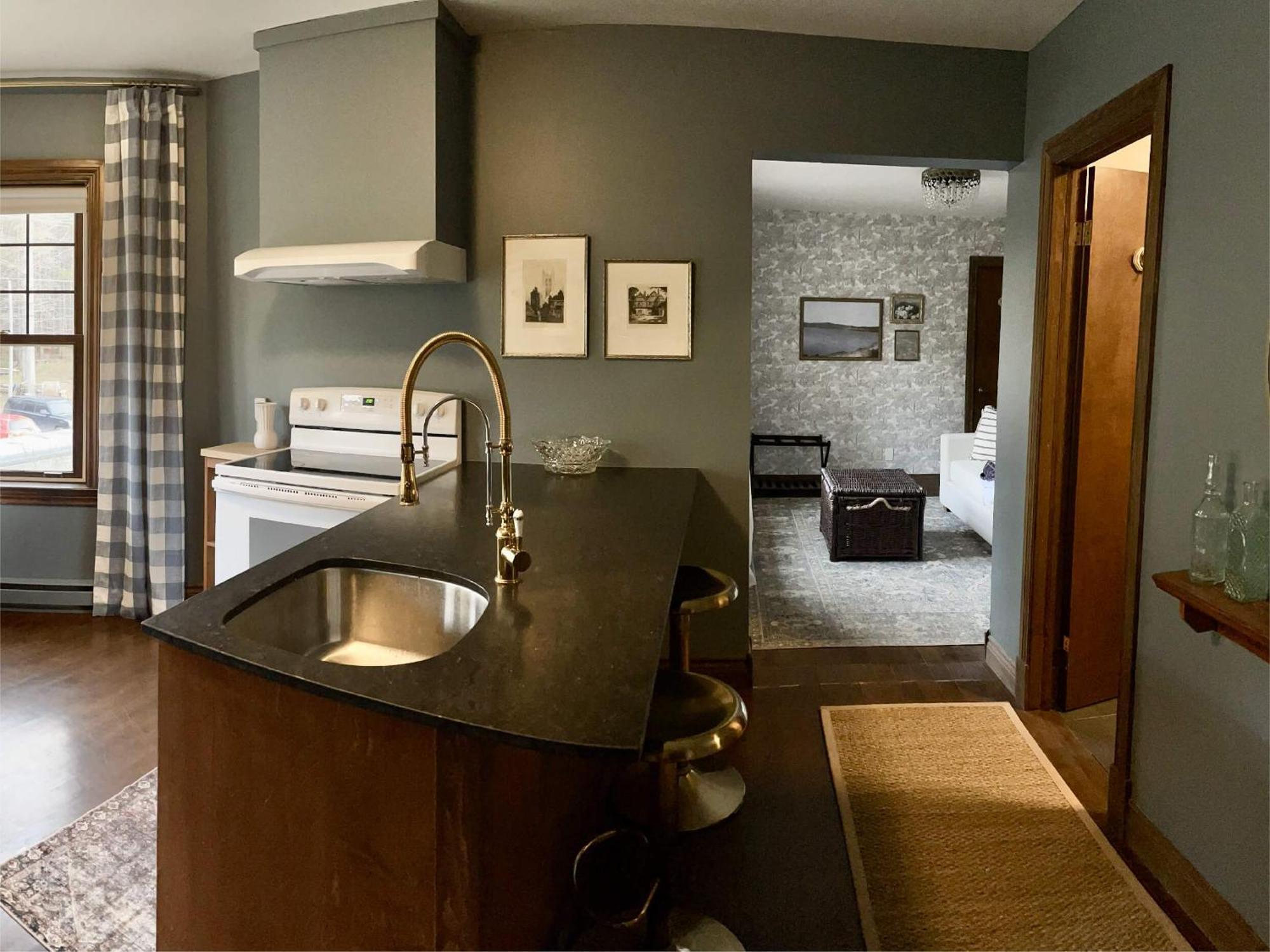 Estello Suites & Spa Lac-Mégantic Quarto foto
