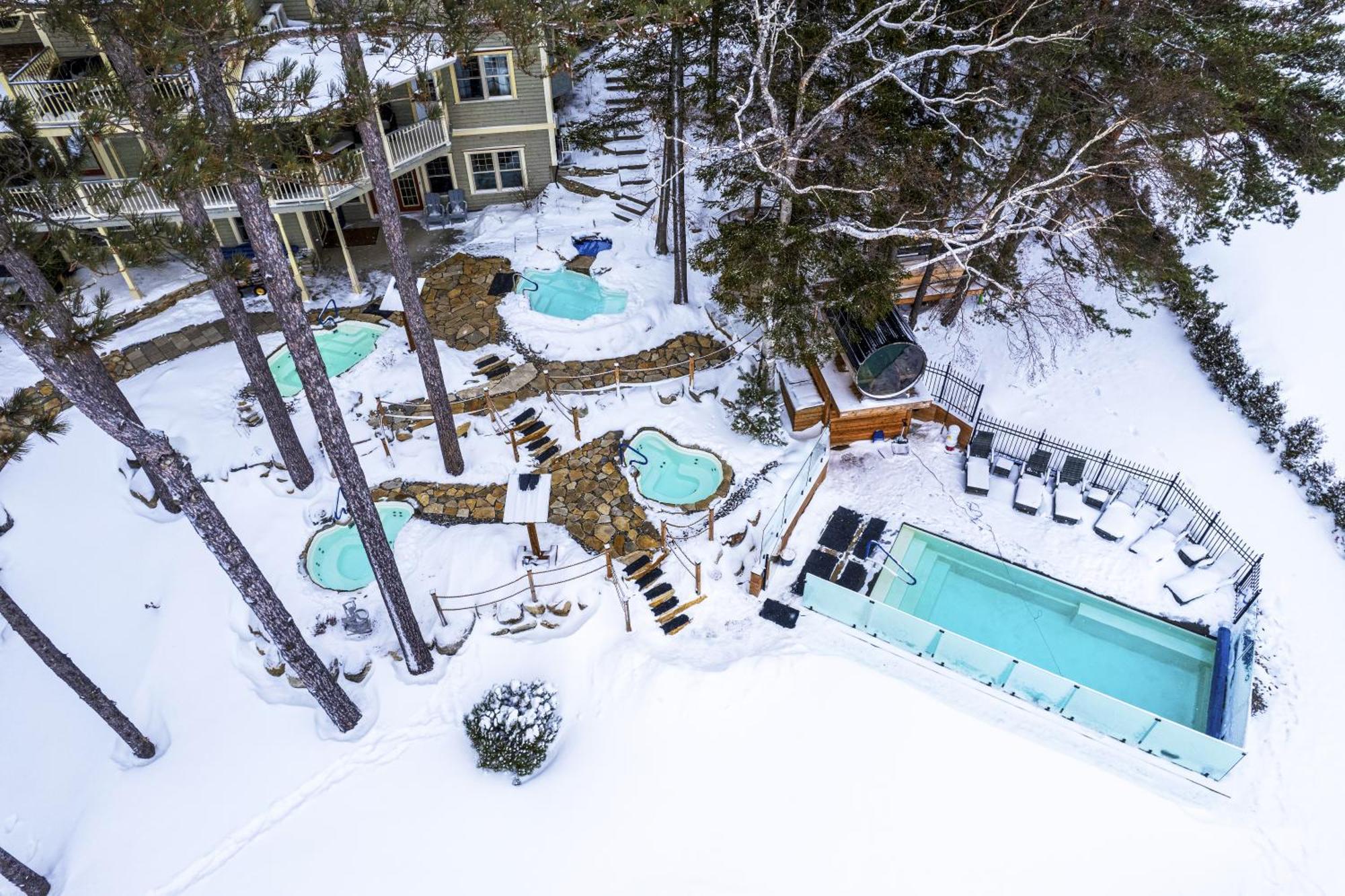Estello Suites & Spa Lac-Mégantic Exterior foto